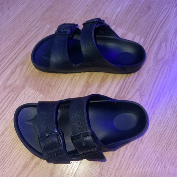 Kids Birkenstock Unisex Black Arizona Slip On Sandals Size 26 (8-8.5) - Picture 4 of 9